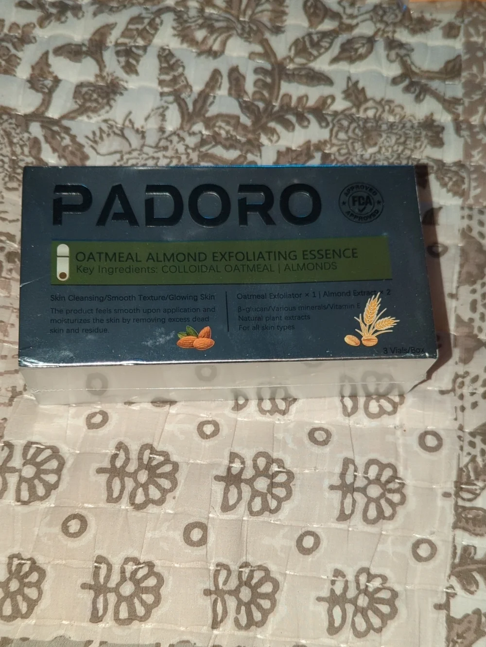 Oatmeal Almond Exfoliating Essence - Green